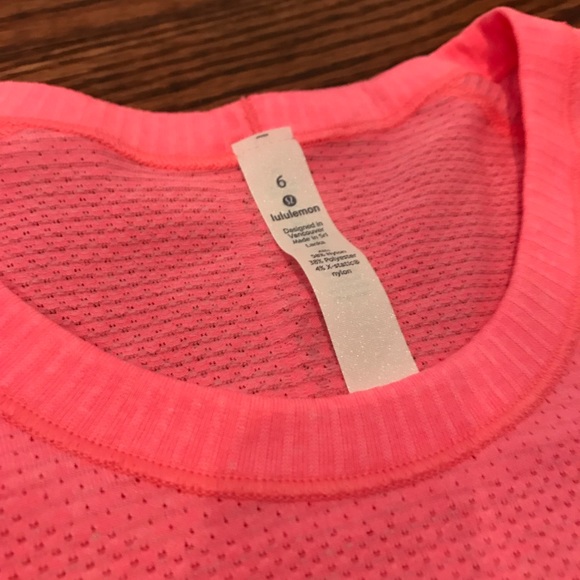 Lululemon Swifty Tech SS Crew - Picture 3 of 6